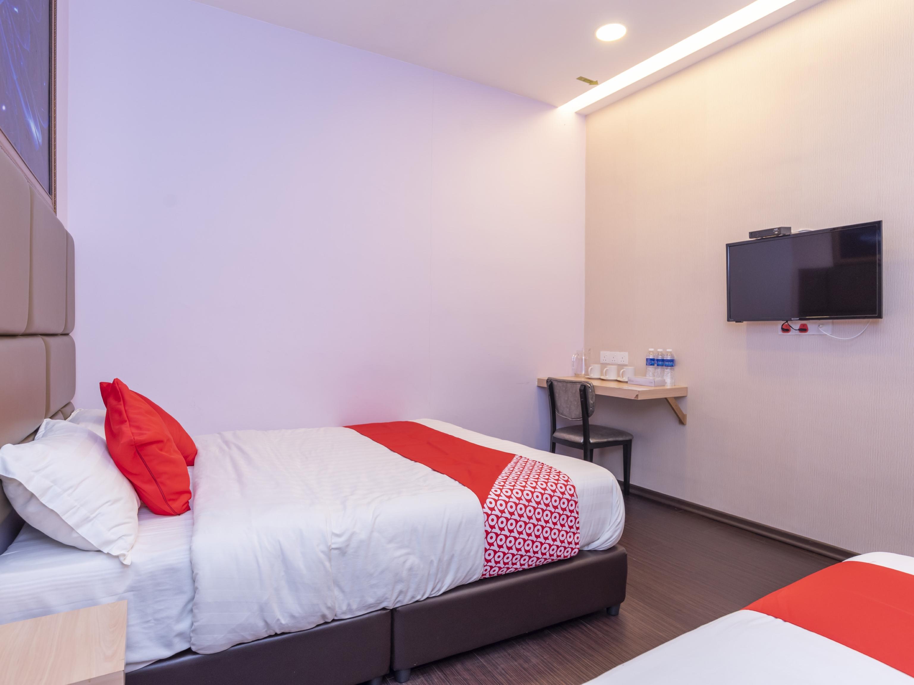 Zenz Hotel Кулаи Экстерьер фото