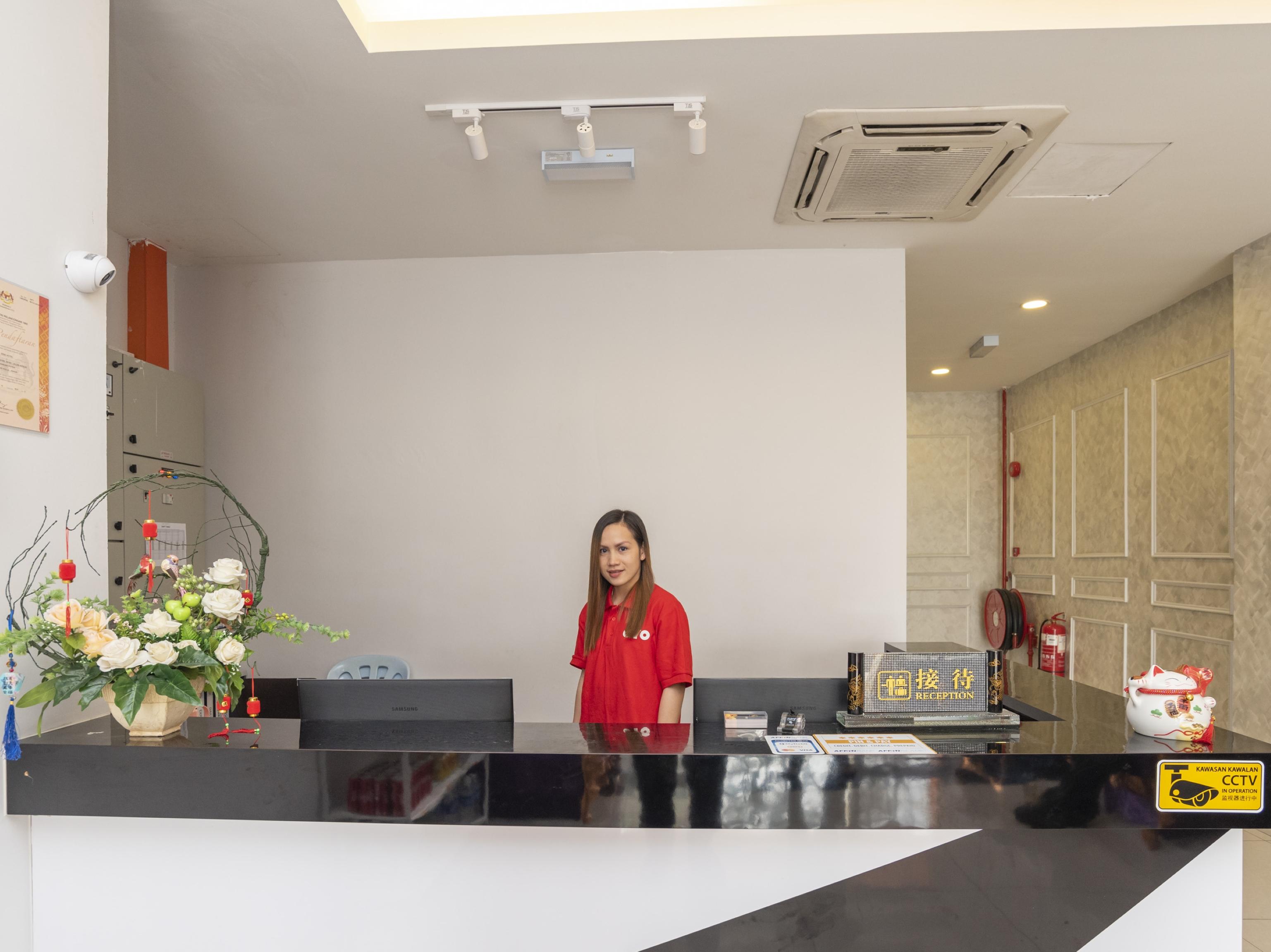 Zenz Hotel Кулаи Экстерьер фото