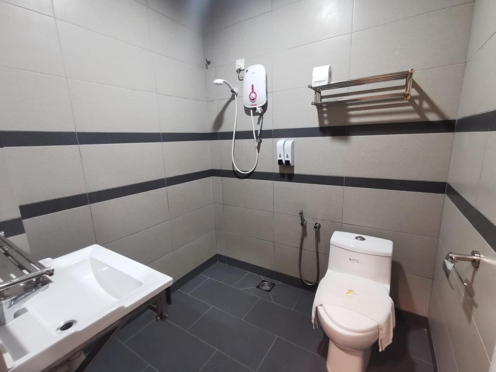 Zenz Hotel Кулаи Экстерьер фото