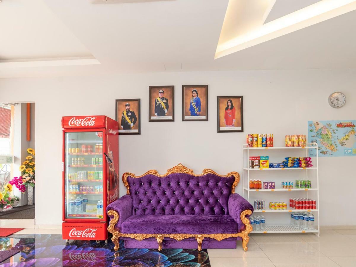Zenz Hotel Кулаи Экстерьер фото